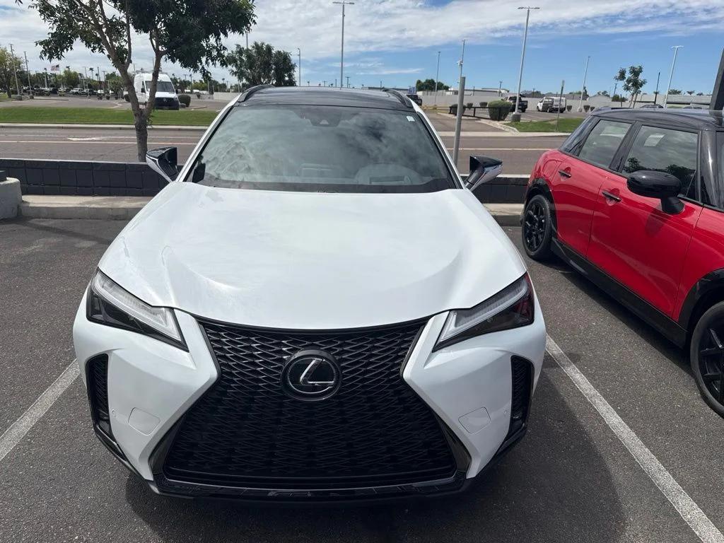 lexus ux hybrid 2024 JTHB6JBH5R2165381 image lexus ux hybrid 2024 JTHB6JBH5R2165381 image